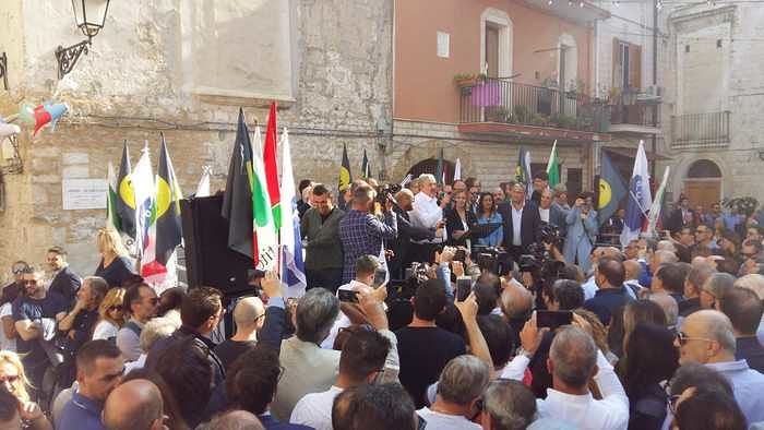 Regionali: Puglia; Michele Emiliano presenta ala sua candidatura