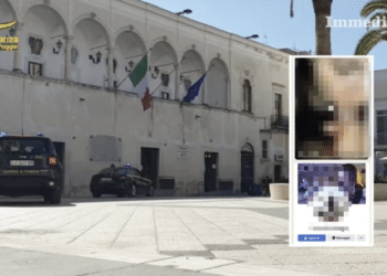 La Finanza davanti al Comune di Manfredonia; nel riquadro la chat con un video accostato falsamente alla docente Magno