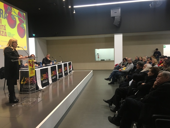 Mafia: parenti vittime, Stato non ci abbandoni 
A Bari assemblea 400familiari in vista Giornata nazionale Foggia