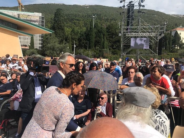 Bocelli a sorpresa a S.G. Rotondo, canterà durante la messa