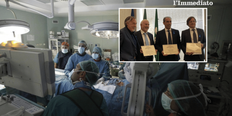 Nel riquadro, Bettocchi con i referenti dell'ospedale Molinette