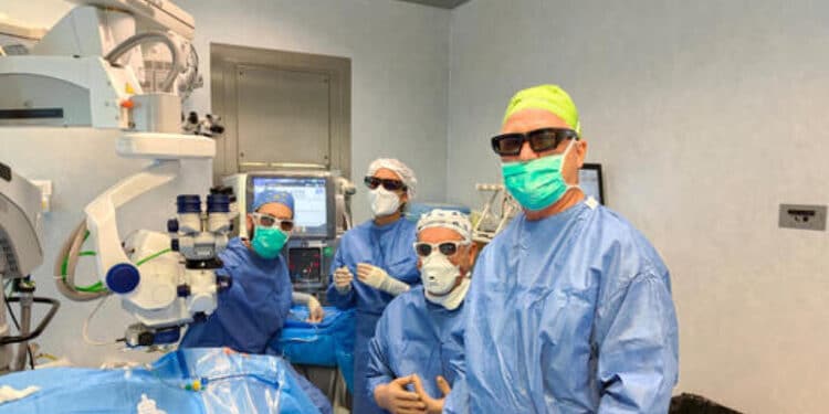 L'intervento all'ospedale Di Venere di Bari