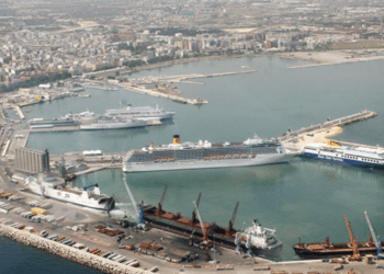 Il porto di Bari