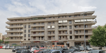 Il palazzo Zammarano in piazza Padre Pio