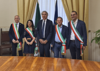 Valiante con i sindaci