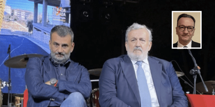 Decaro ed Emiliano; nel riquadro, De Leonardis