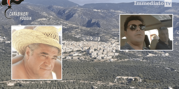 "Natale" Notarangelo, Scirpoli e Gentile; sullo sfondo, Mattinata