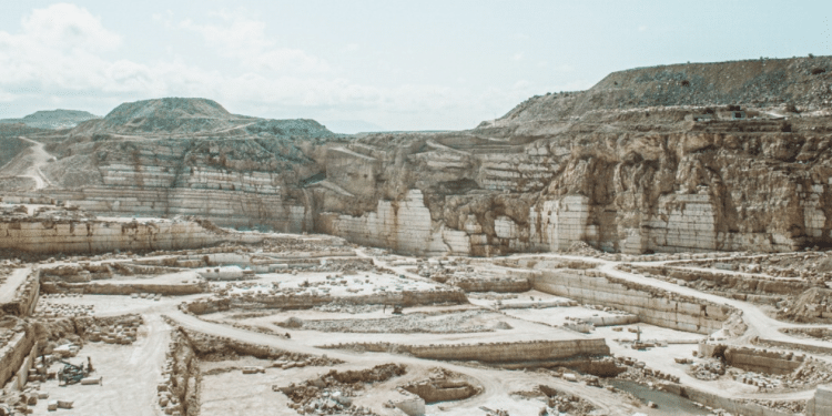 Una cava di Apricena