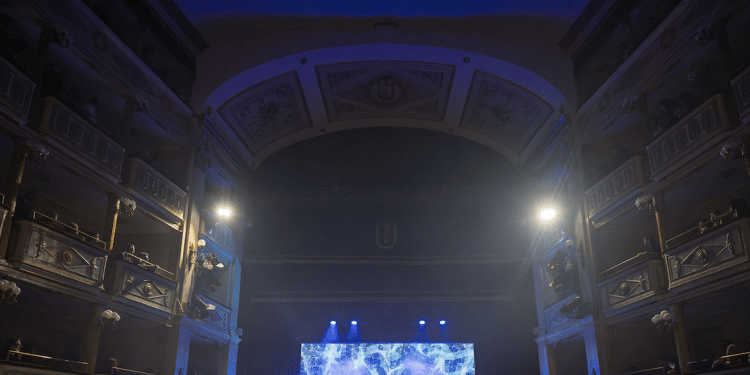 Il Teatro Giordano (foto Michele Pesante)