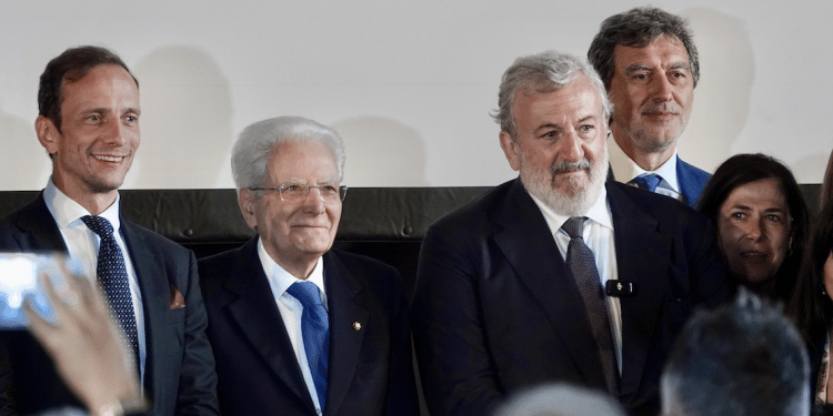 Mattarella ed Emiliano