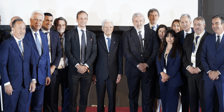 Mattarella ed Emiliano