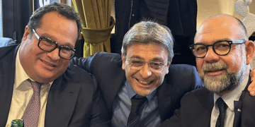 Natale Curiello con i leghisti Claudio Durigon e Roberto Marti
