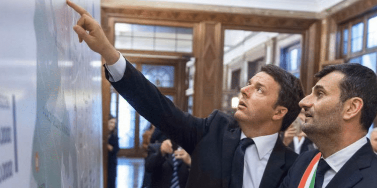 Renzi e Decaro