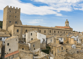Pietramontecorvino