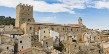 Pietramontecorvino