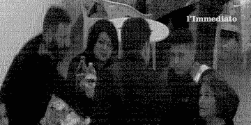 Enzo Miucci con la famiglia nella sala incontri del carcere