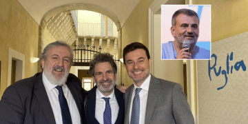 Stefanazzi con Emiliano e Salvemini; nel riquadro, Decaro