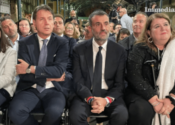 Conte, Decaro ed Episcopo