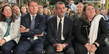Conte, Decaro ed Episcopo