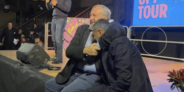 Emiliano e Decaro, foto da Repubblica Bari