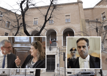 Comune di Foggia; nei riquadri, Antonicelli (AMIU), Episcopo (sindaca di Foggia) e l'avvocato Vaira