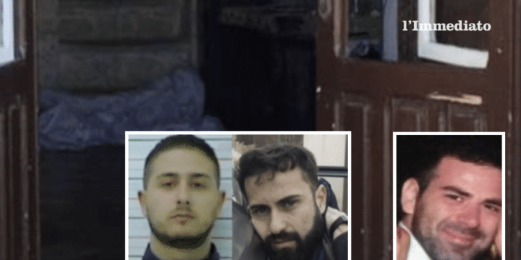 Bonsanto, Troiano e Trotta; sullo sfondo, il luogo dell'omicidio