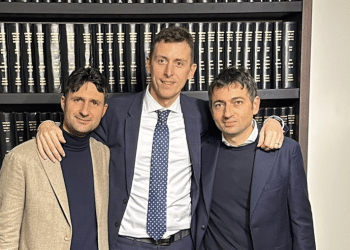 I proprietari De Vitto e Casillo con al centro l'avvocato De Rossi