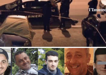 Angelo, Onofrio, Pasquale, Giambattista e Danilo Notarangelo; sullo sfondo, il luogo dell'omicidio di Onofrio Notarangelo